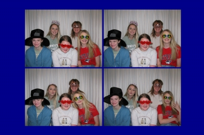 104543-strip~0

